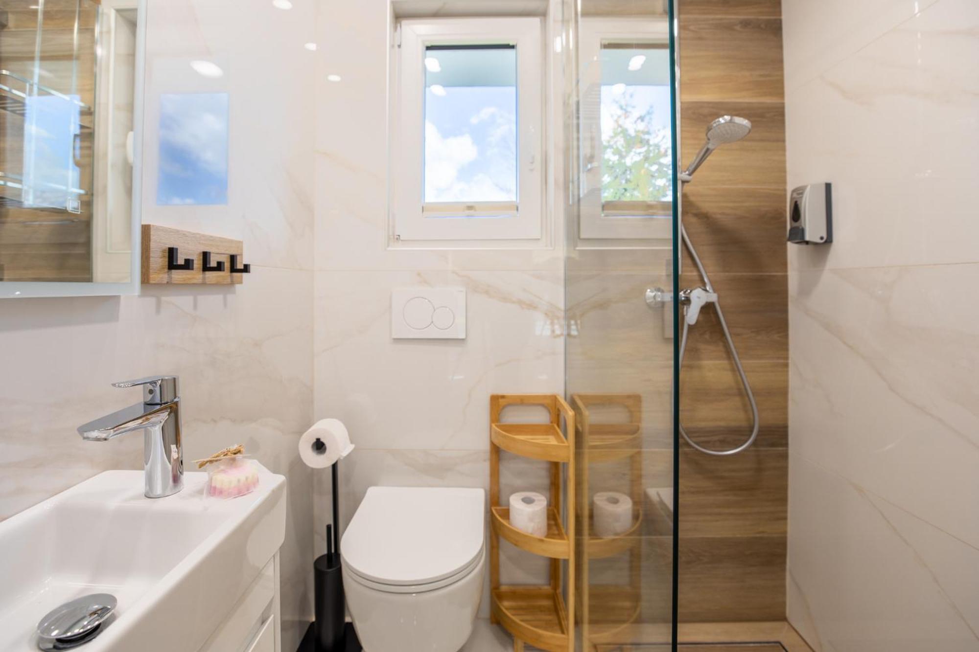 Apartment Crystal Aura 1 Bohinj ภายนอก รูปภาพ