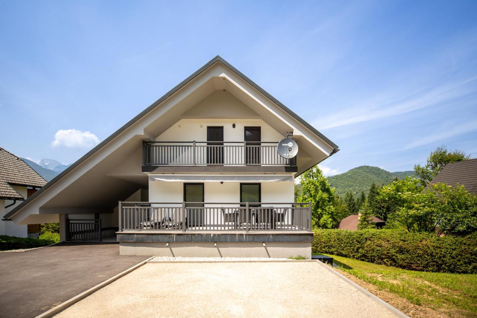 Apartment Crystal Aura 1 Bohinj ภายนอก รูปภาพ